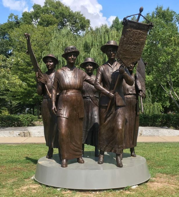 TN-Woman-Suffrage-Monument-Centennial-Park-IMG_0343-for-home-pg